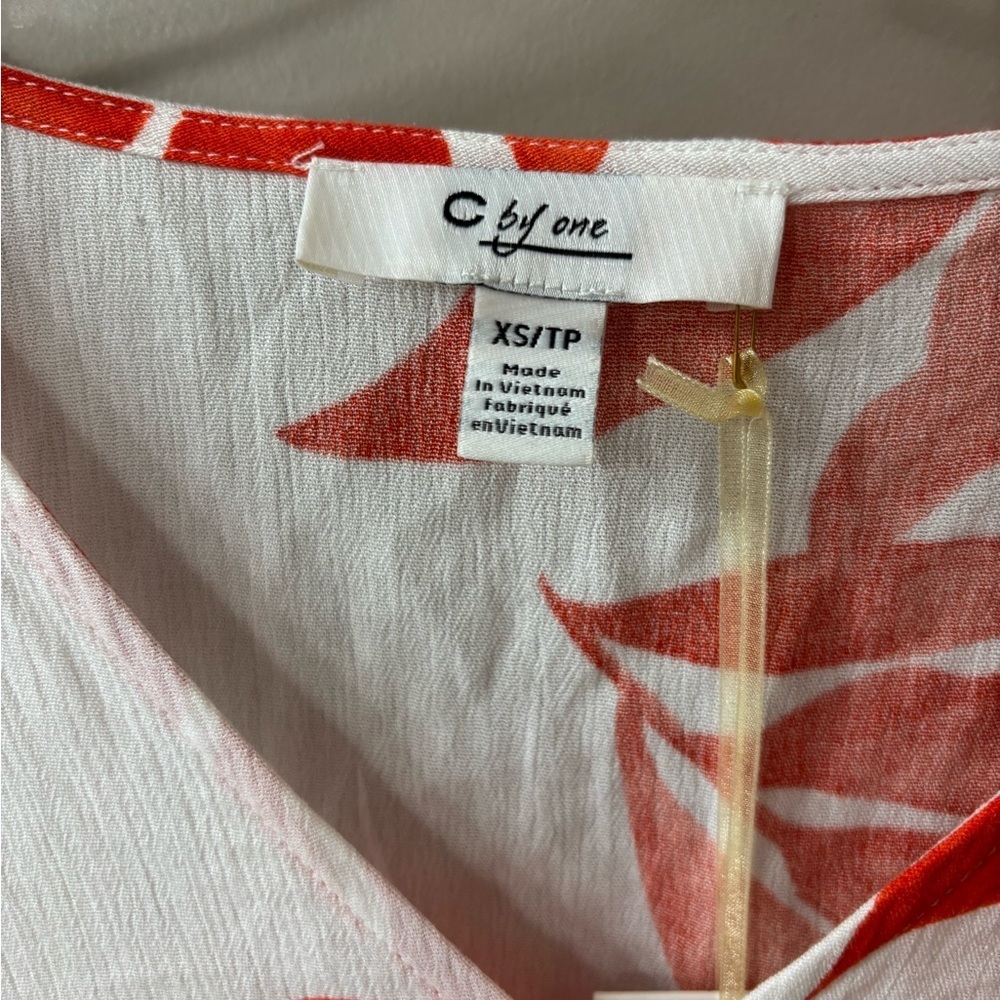 C by One Red Leaf Print Blouse - Picture 2 of 4
